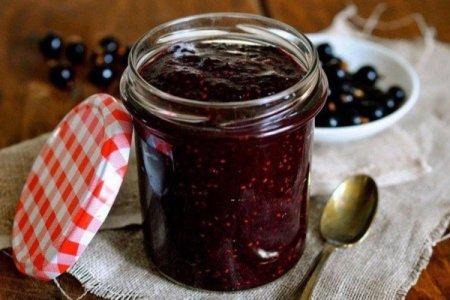 20 Great Blackcurrant Jam Recipes