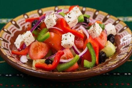 20 schnelle und leckere Salate mit Paprika