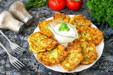 20 Rezepte für die leckersten Zucchini-Puffer