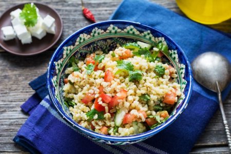 20 Bulgur-Salate, die der ganzen Familie schmecken werden