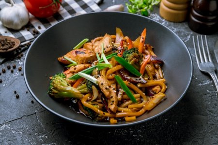 15 schnelle Udon-Rezepte mit Huhn