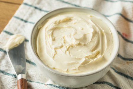 15 Easy Cream Cheese Recipes for Cake