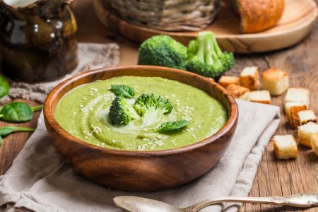 15 soupes-crèmes de brocoli qui varieront votre alimentation