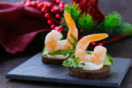 20 magníficas recetas de canapés de camarones