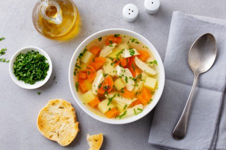15 Healthy Soups to Diversify Your Diet