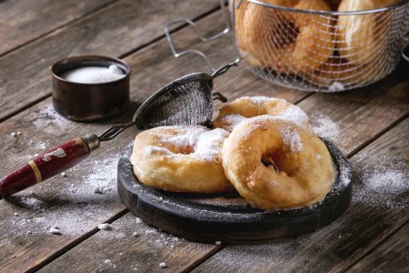 12 besten Wege, Krapfen mit Kefir zuzubereiten