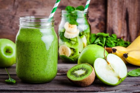 20 großartige Frucht-Smoothie-Rezepte für jeden Geschmack und jedes Budget