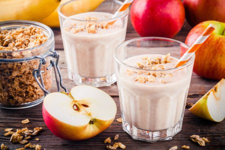 20 Apple Smoothies You Can Make Year-Round