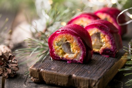 20 originelle Rezepte für Hering im Pelzmantel als Rolle