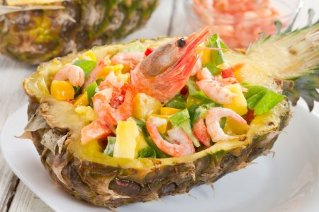 20 ensaladas con camarones y piña a las que es difícil resistirse