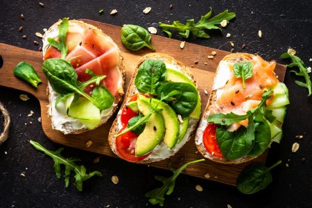 15 einfache Avocado-Frischkäse-Sandwiches
