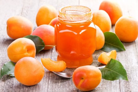 Apricot Confiture: 15 Original Recipes