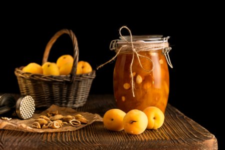 20 recetas sencillas de mermelada de albaricoque con huesos
