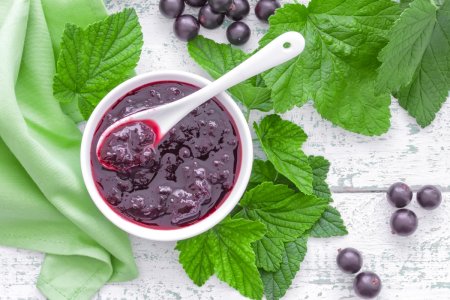 20 Quick Blackcurrant Jelly Recipes for Winter