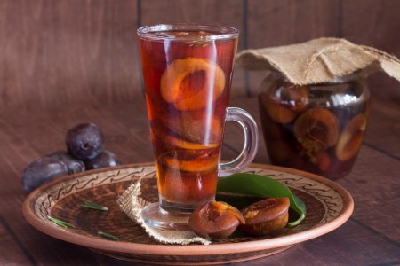 Pflaumenkompott: 20 beste Rezepte für jeden Geschmack