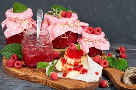 12 recetas rápidas de mermelada de frambuesa sin cocción
