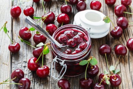 12 Simple Cherry Jam Recipes with Gelatin