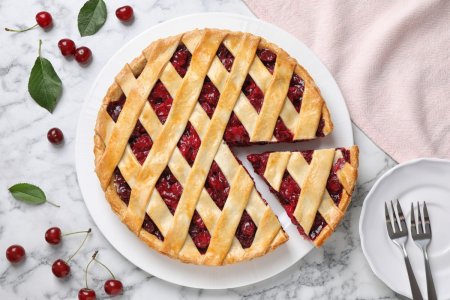 Cherry Pie: 20 Simple and Delicious Recipes