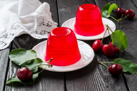 12 Exquisite Cherry Jelly Recipes with Gelatin