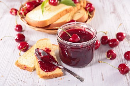 20 leckerste Kirschrezepte für den Winter