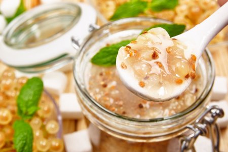20 Simple White Currant Jam Recipes