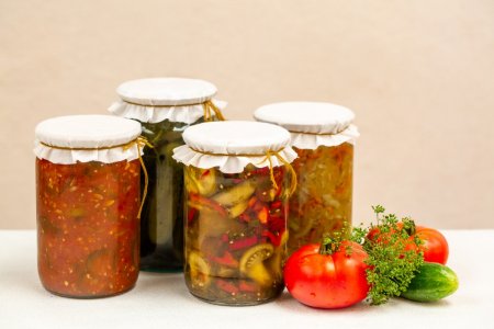 20 excelentes ensaladas de tomate y pepino para el invierno