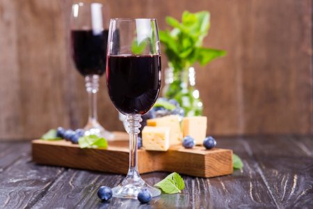 20 Great Blueberry Wine Recipes