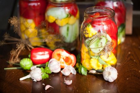 12 ensaladas sencillas de calabacín para el invierno