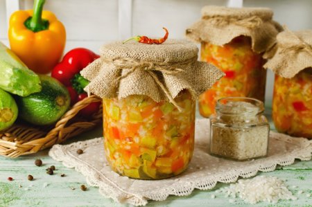 10 tolle Rezepte für Zucchini mit Reis für den Winter