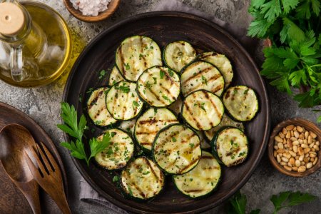 Calabacines a la parrilla: 12 recetas sorprendentes