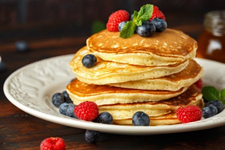 Kefir Pancakes: 15 Quick and Delicious Recipes