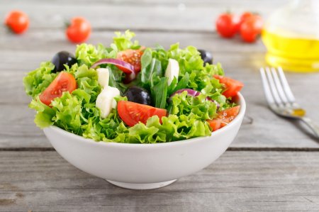 20 ensaladas originales con tomates cherry