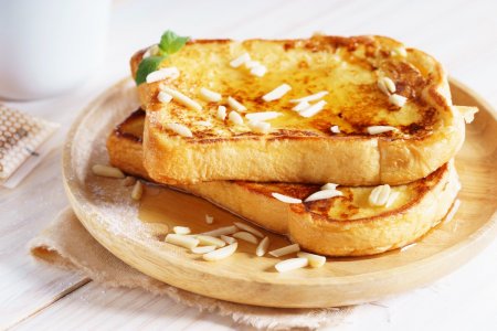 French Toast with Egg: 15 Recipes the Whole Family Will Love