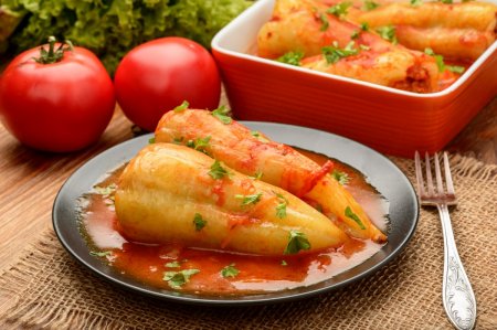 Salsa para pimientos rellenos: 15 recetas para todos los gustos