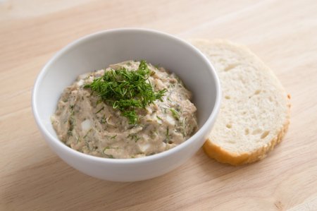 12 recetas de paté de hígado de bacalao que definitivamente vale la pena preparar