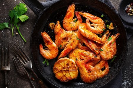Camarones en salsa de soja en sartén: 10 recetas para verdaderos gourmets