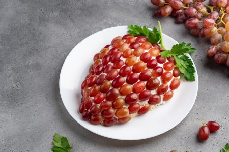 20 Grape Recipes to Grace Any Table