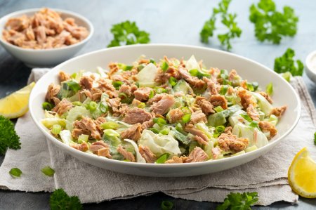 20 ensaladas saludables con apio que diversificarán tu dieta
