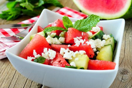 20 ensaladas con sandía que encantarán a todos