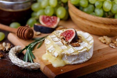 Queso Brie al horno: 10 recetas sencillas y deliciosas