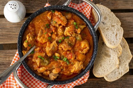 12 increíbles recetas de gulash de pollo con salsa