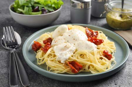 15 Most Delicious Stracciatella Cheese Recipes