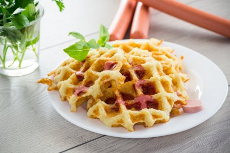 Potato Waffles in a Waffle Maker: 10 Simple and Budget-Friendly Recipes