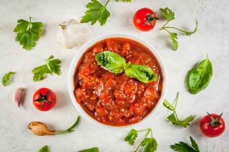 20 salsas con albahaca que encantarán a toda la familia