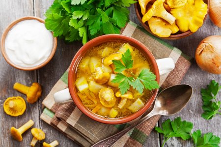 12 Chanterelle Mushroom Soups That Are Super Easy to Make
