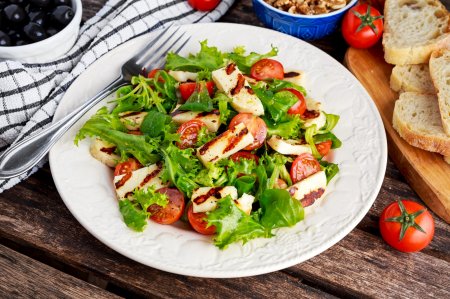15 Ensaladas Insuperables con Queso Halloumi Frito
