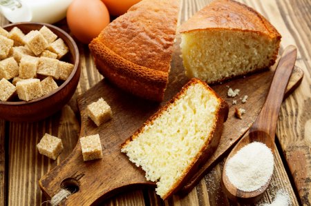 12 Semolina Cake Recipes with Milk That Every Hostess Can Master