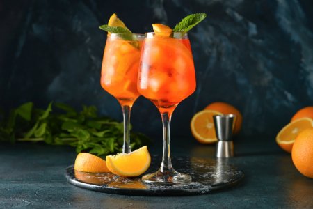 How and with what to drink Aperol: best snack and drink options
