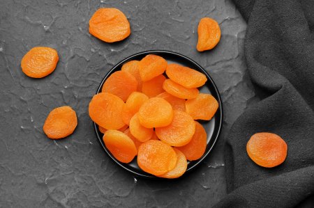 Fruta confitada de albaricoques: 5 recetas sencillas e increíblemente deliciosas
