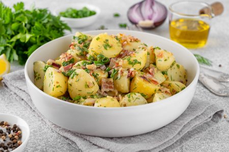 Bavarian Salad: 10 Delicious Recipes to Surprise Family and Guests